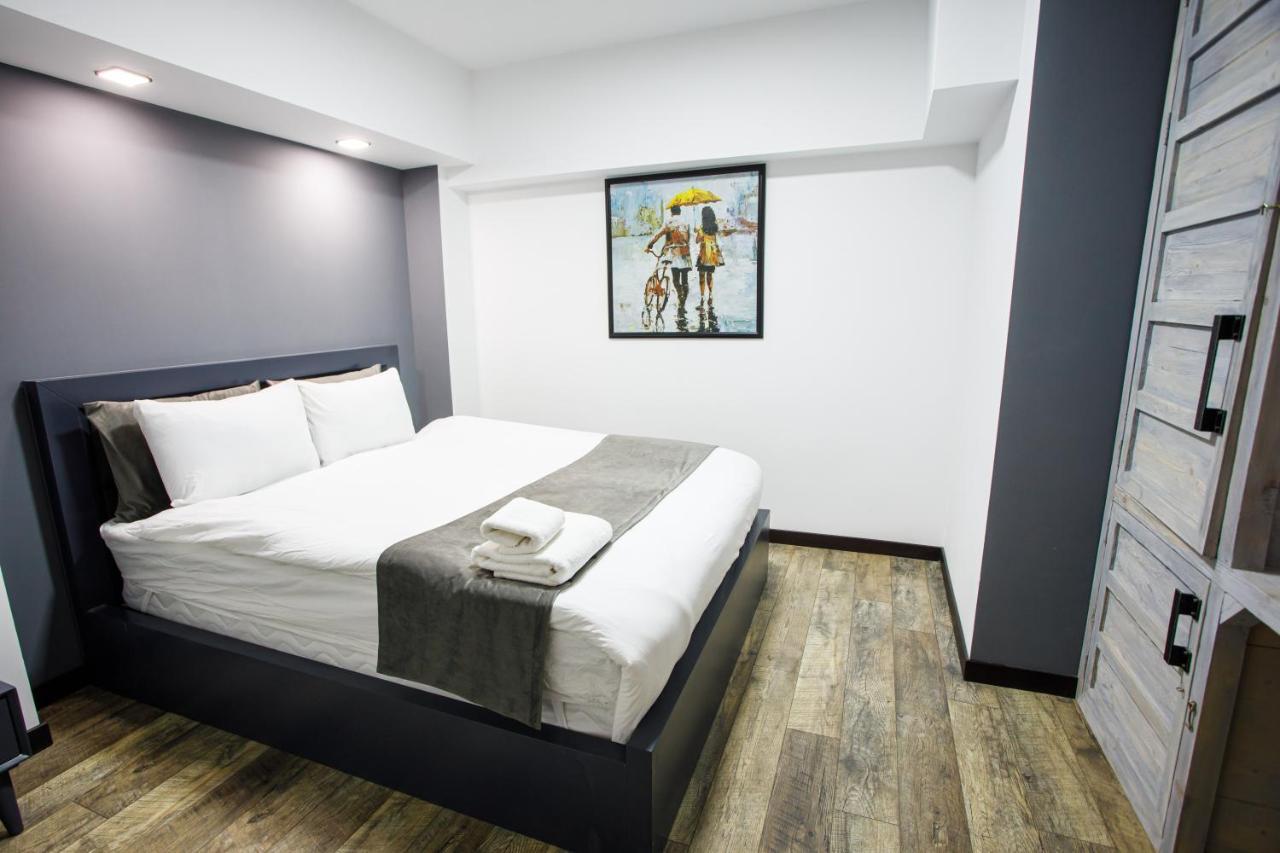 The Phoenix Boutique Hotel Erevan Esterno foto