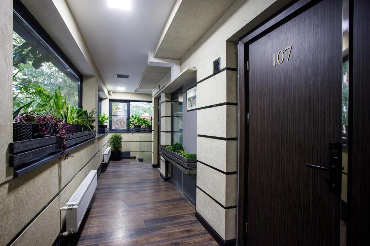 The Phoenix Boutique Hotel Erevan Esterno foto